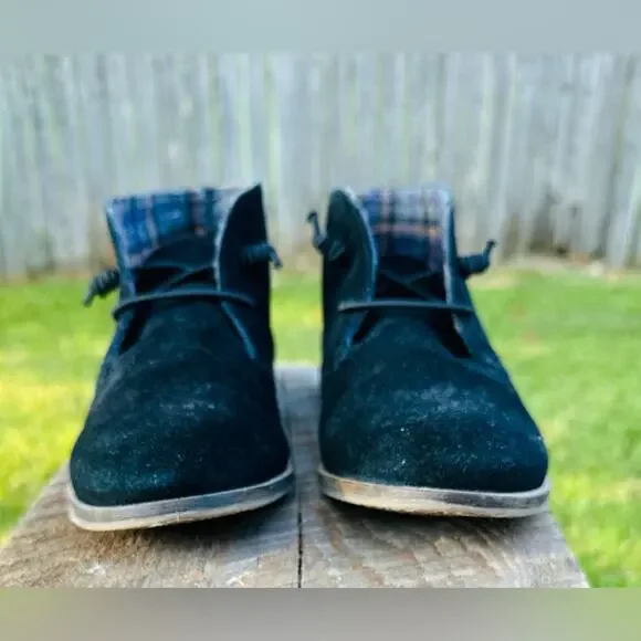 Lucky Brand Garboh Women’s Black  Suede Leather Lace-Up Chukka Booties. Size 5 - Picture 6 of 8